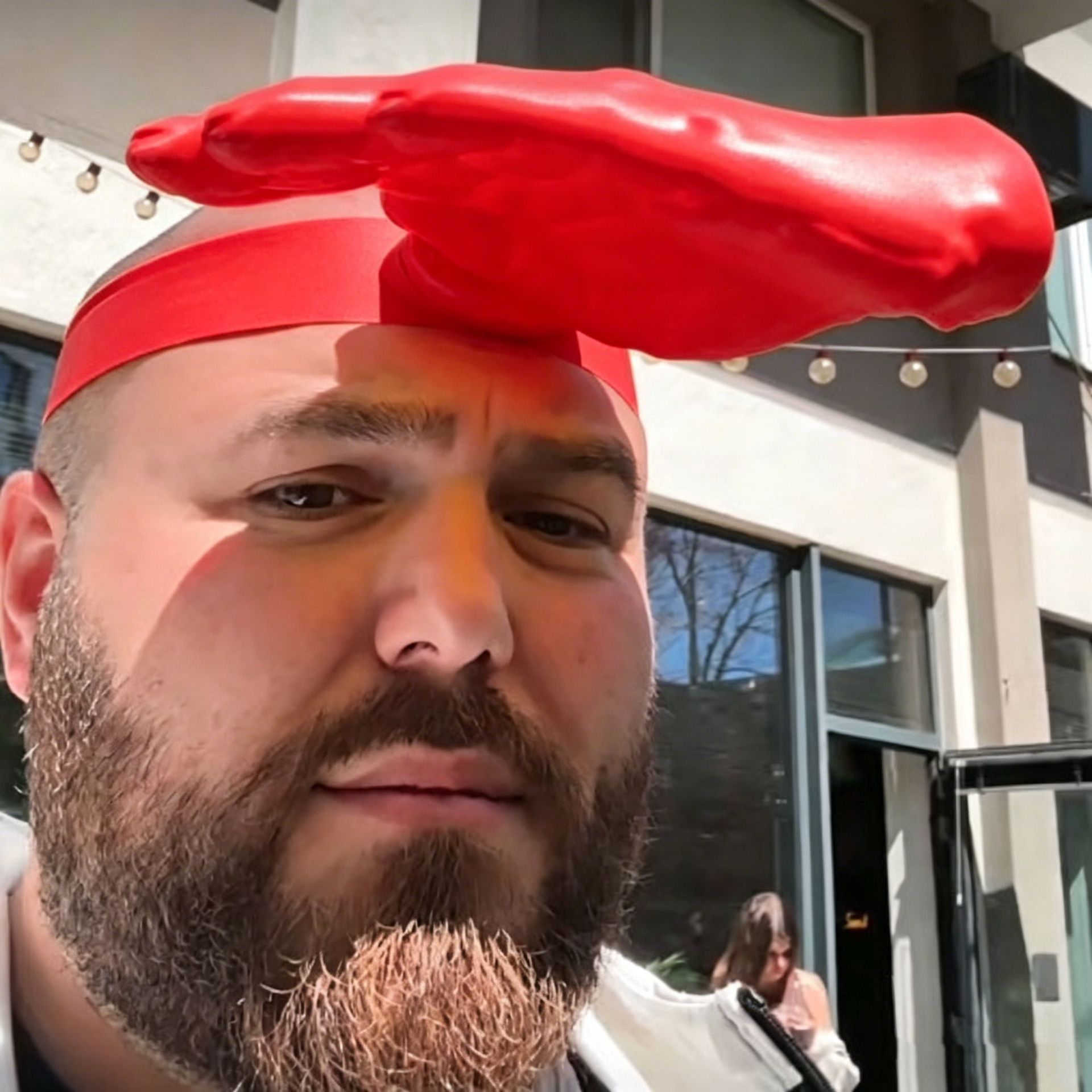 😂 Palm-Sized Sun Hat – Wear Fun, Steal the Spotlight!