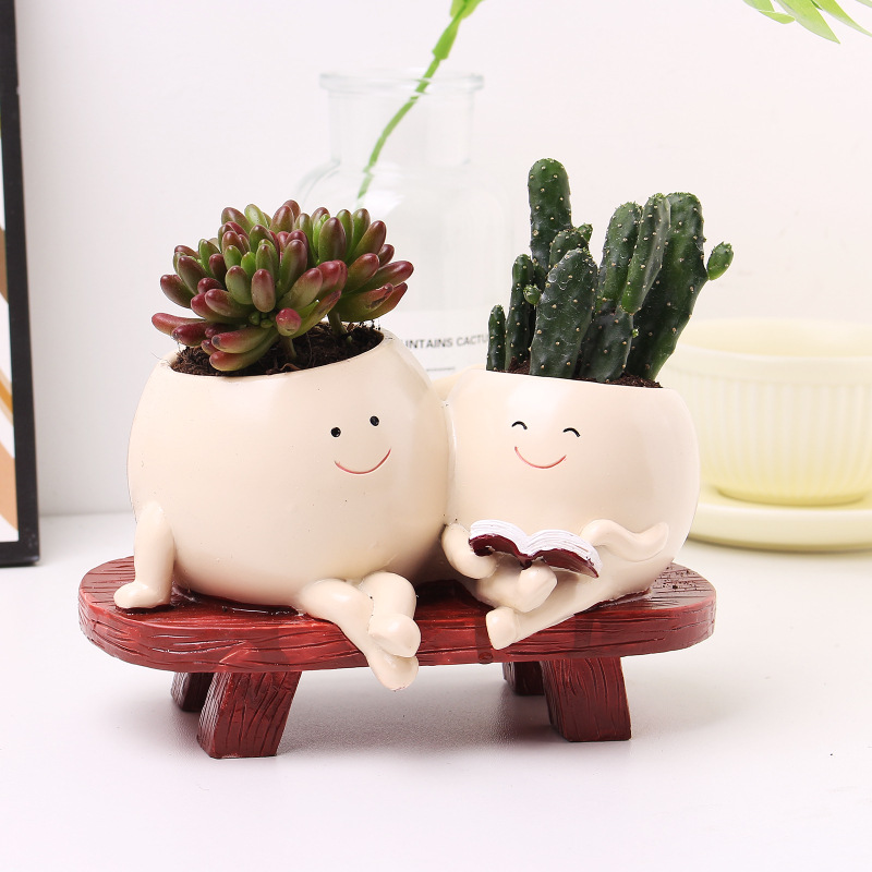 Cute Resin Smiley Face Planter with Drainage