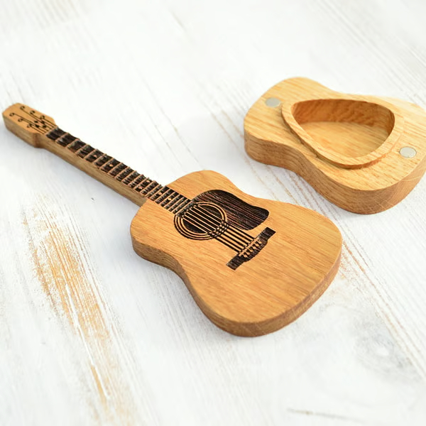 🎸100% Handmade Mini Cute Edition Wooden Guitar Plectrum Case