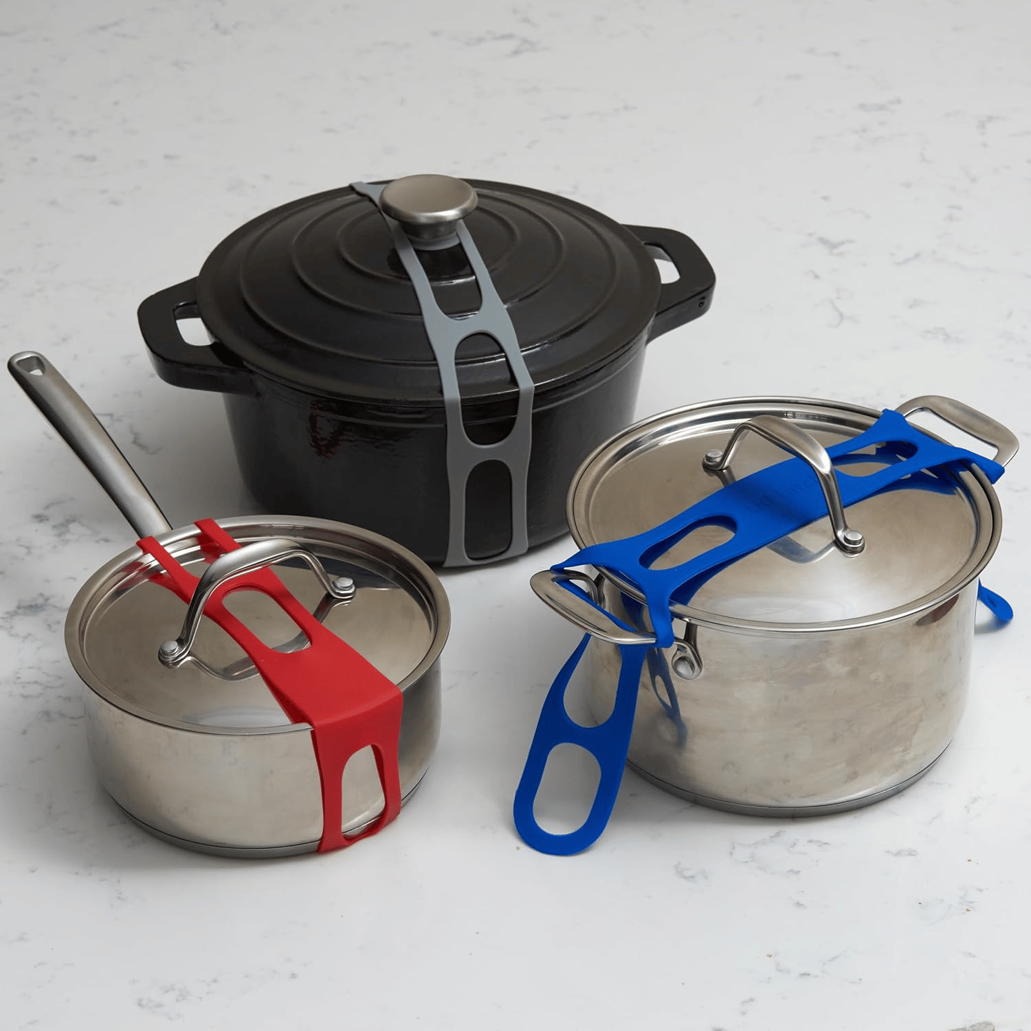 ✨Buy 1 Get 1 Free -🥘Universal Lid Latch: Spill-Proof Strap for Casseroles, Slow Cookers & More