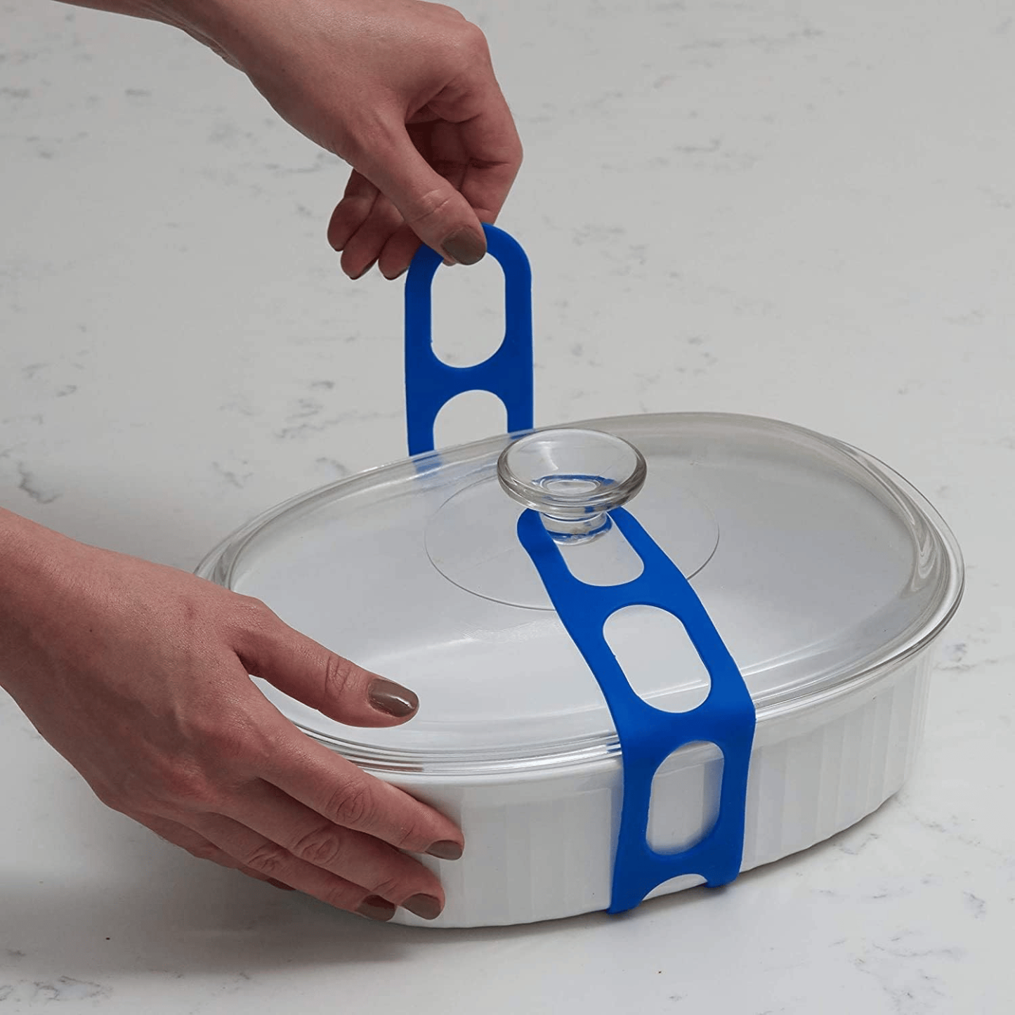 ✨Buy 1 Get 1 Free -🥘Universal Lid Latch: Spill-Proof Strap for Casseroles, Slow Cookers & More
