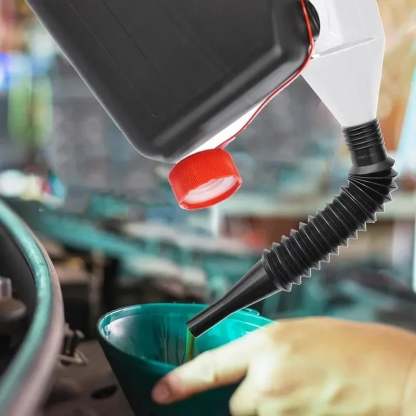 Retractable Auto Fuel Snap Funnel