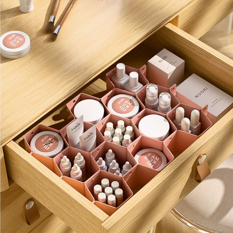 🔥BUY MORE SAVE MORE—(1 SET=8 PCS)DIY Plastic Grid Honeycomb Drawer Divider