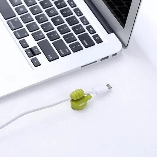 (🌲Early Christmas Sale - 49% OFF) Creative Thumbs Up Shape Wall Hook