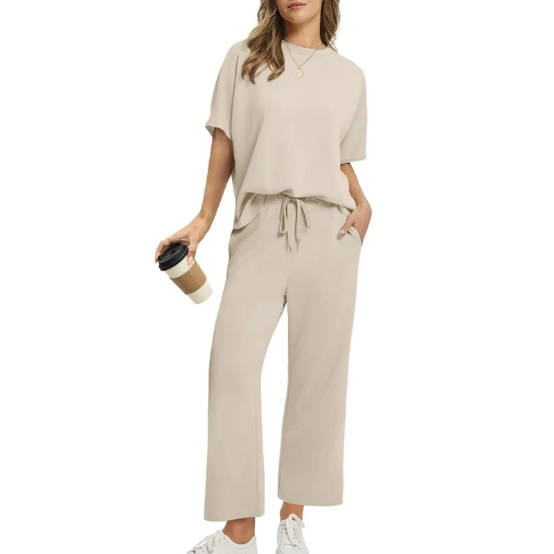 🎉🛍️Heiße Aktion: 50% Rabatt! Weiches, lässiges Set aus Oberteil und Hose für Damen