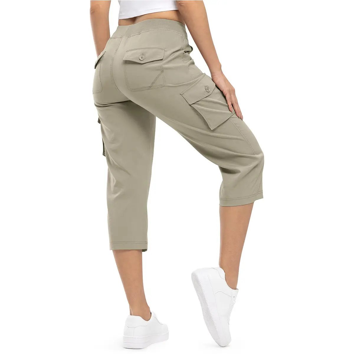 🔥Host Sales 58% OFF✨Women's Lightweight Hiking Capris: Quick-Dry, 6 Pockets, Loose Fit
