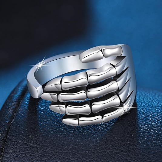 Vintage Punk Skull Ring