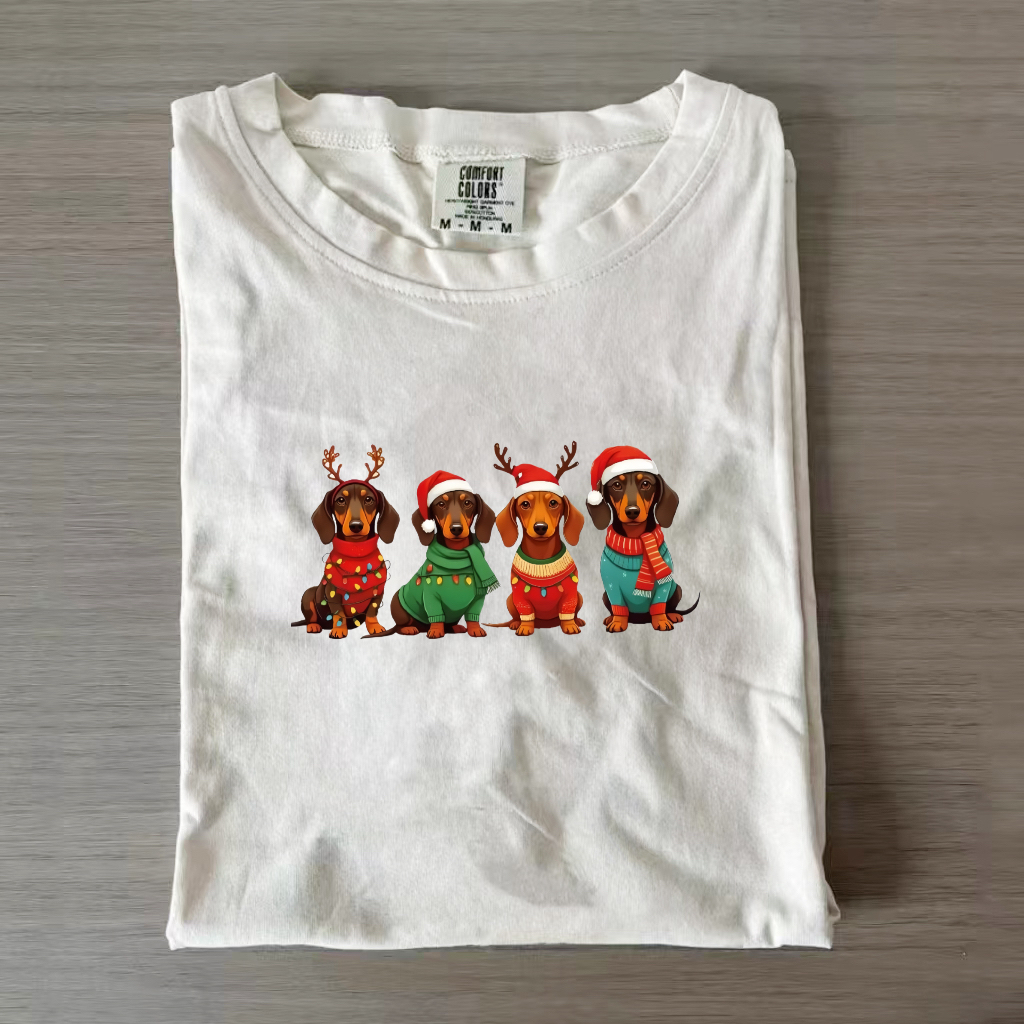 Dachshund Festive Christmas Shirt/Sweatshirt