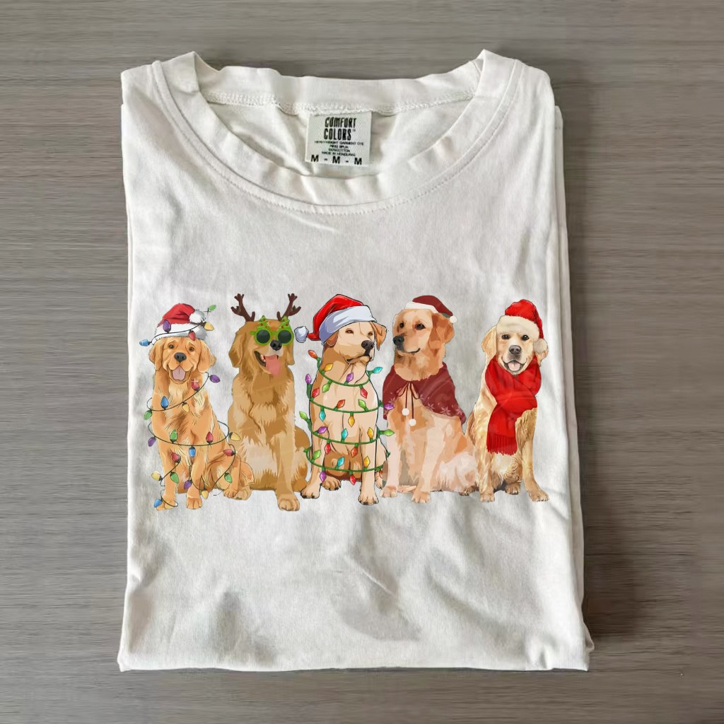 Comfort Colors Christmas Golden Retriever T-Shirt