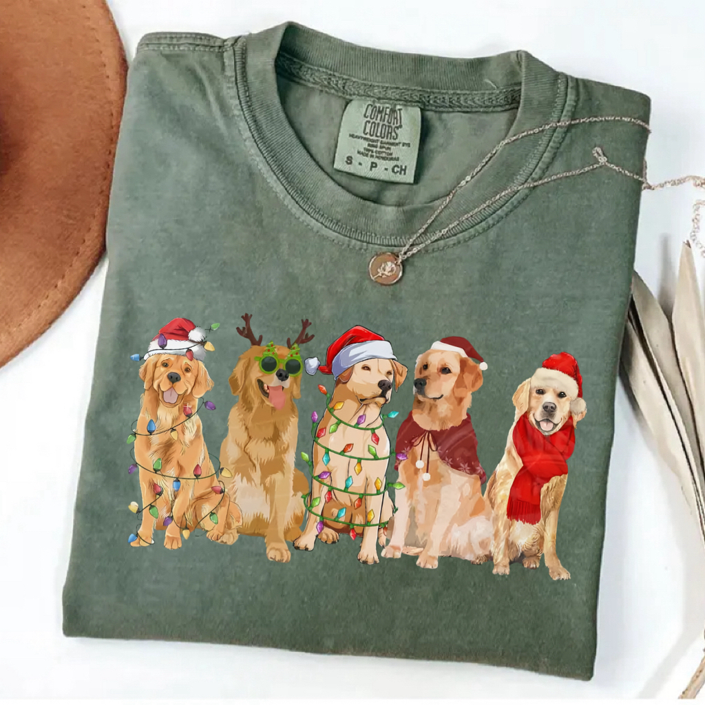 Comfort Colors Christmas Golden Retriever T-Shirt