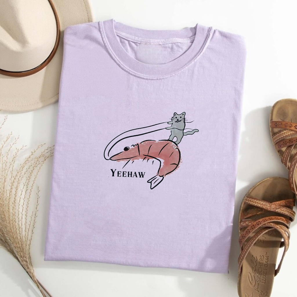 Funny Cat Riding Shrimp Yeehaw T-Shirt