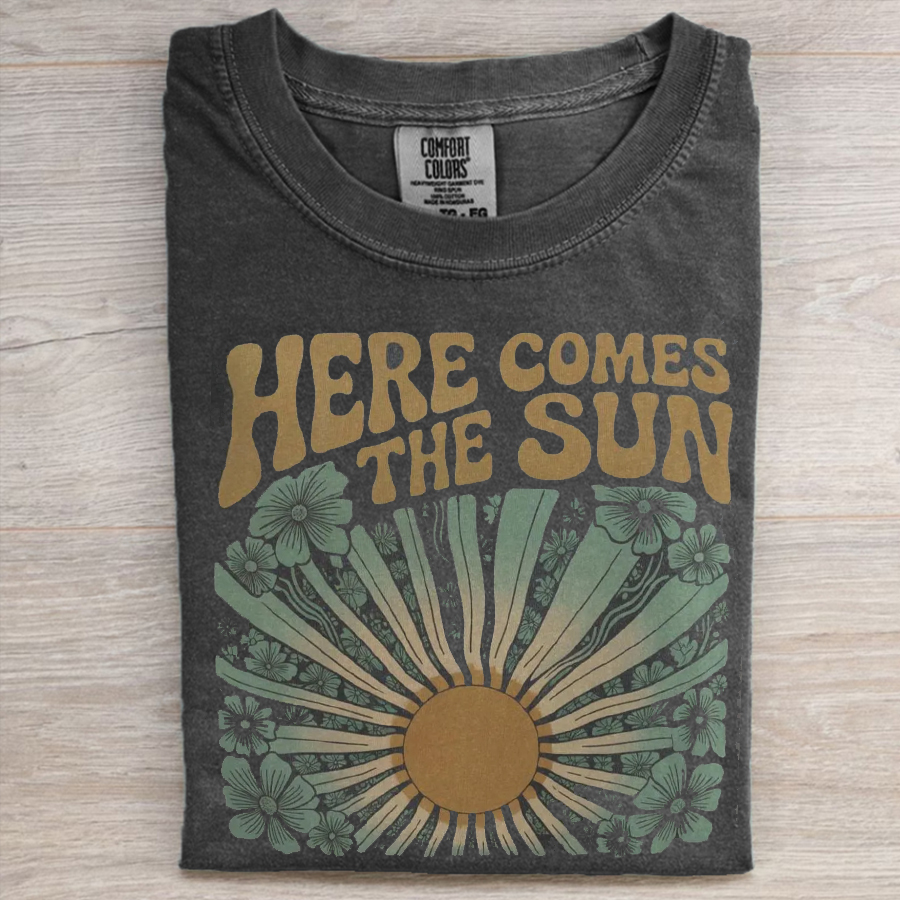 Retro 70s Sunshine Graphic T-shirt