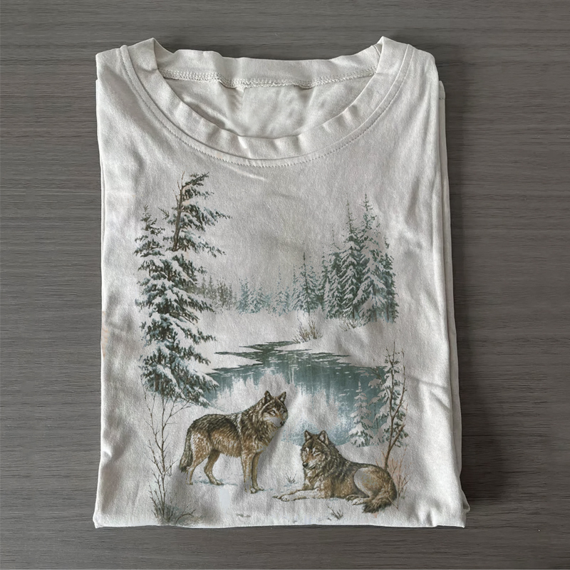Retro Wolf 90s T-Shirt