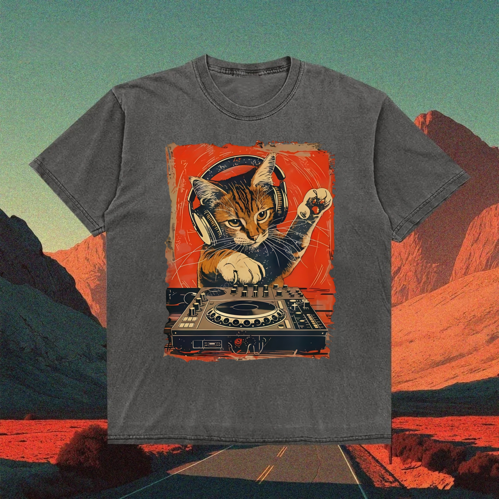 Techno Kitty Beats T-shirt