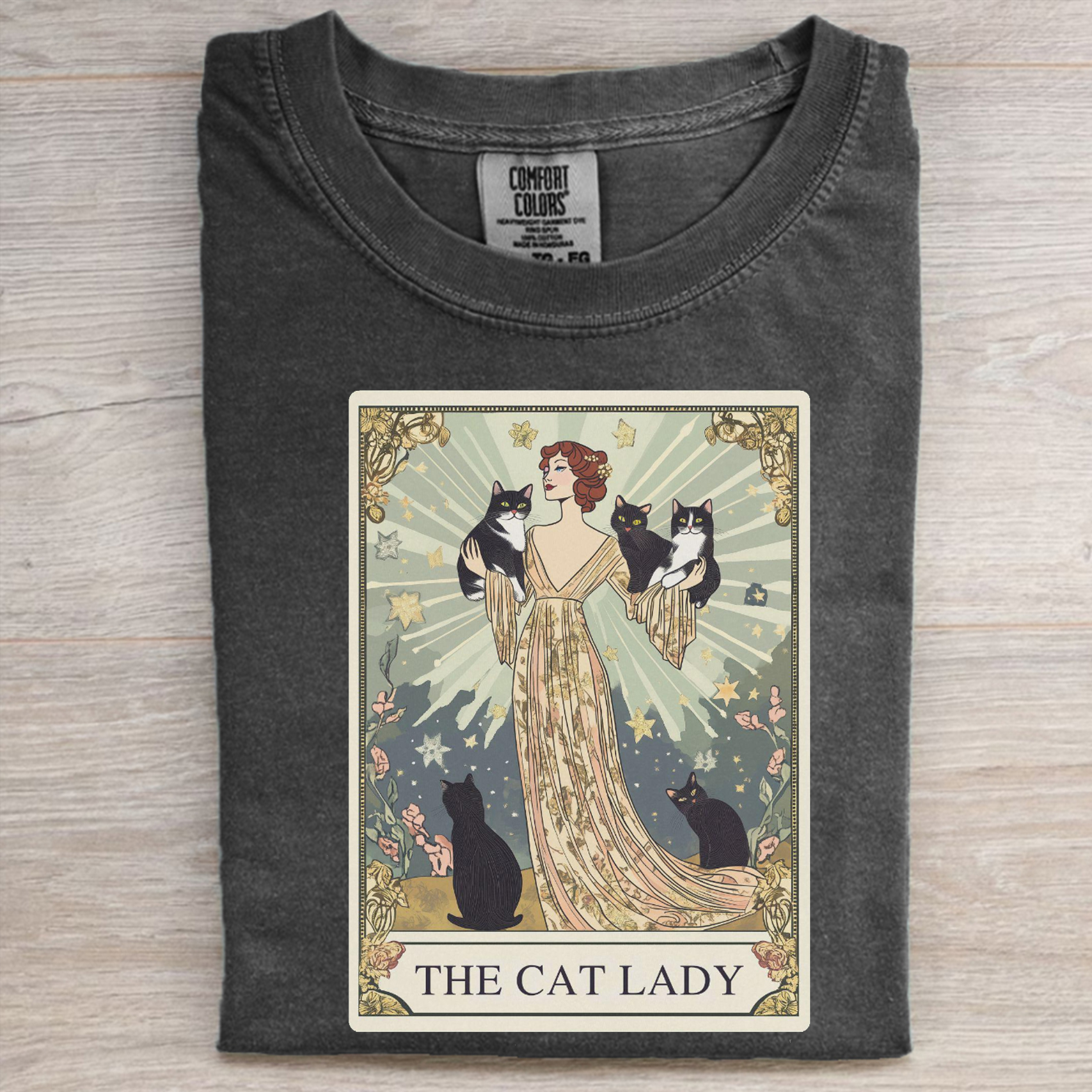 Comfort Colors Cat Lady Tarot Card T-shirt