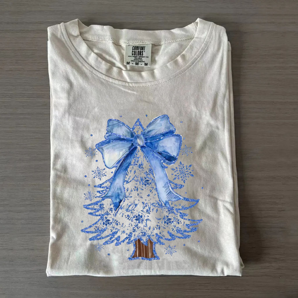 Blue Bow Christmas Tree T-shirt