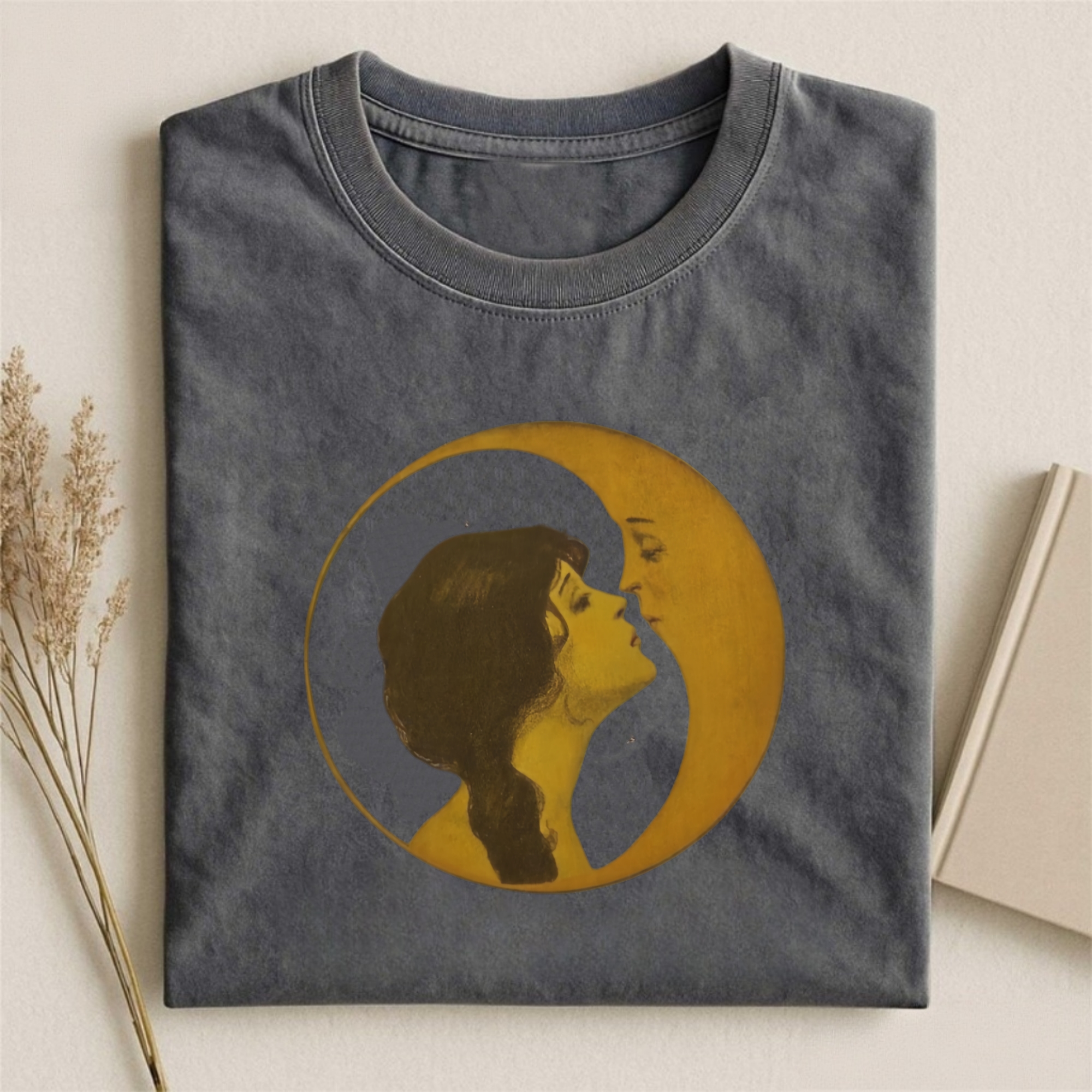 Vintage Illustration Shirt Woman Kissing Moon T-shirt