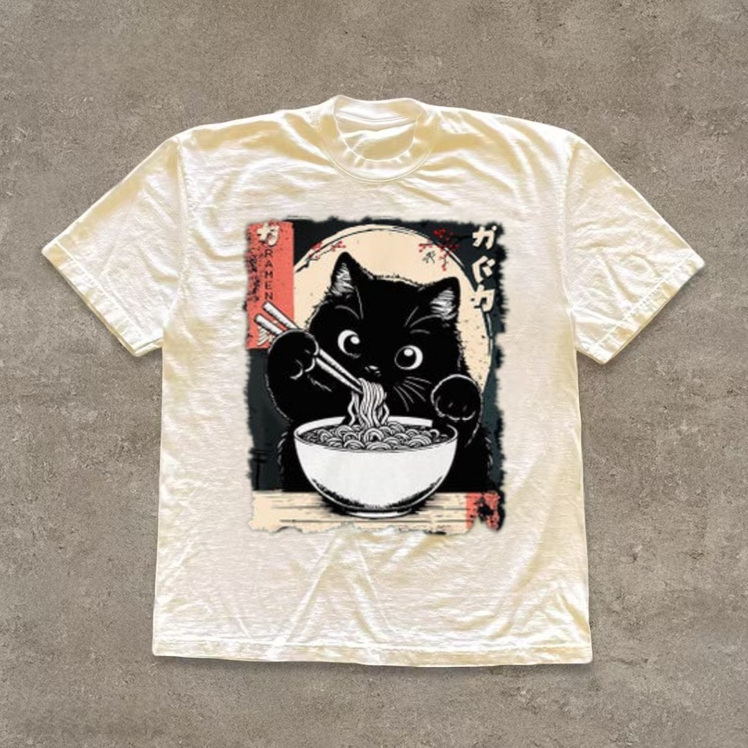 Black Cat Eating Ramen Japanese Art T-Shirt