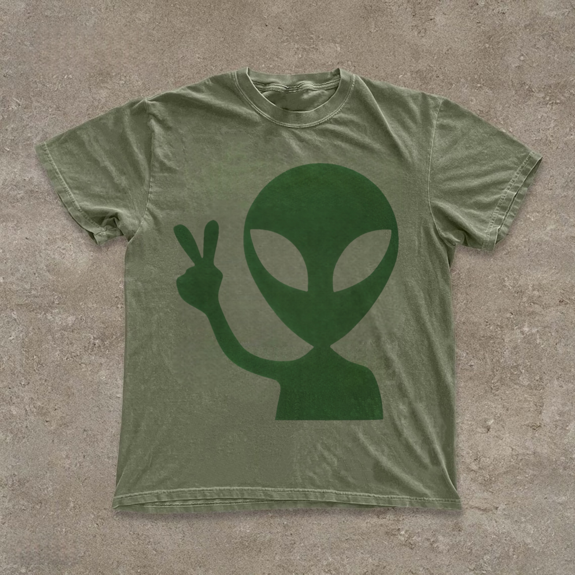 An Alien Making A V-Sign Gesture T-shirt