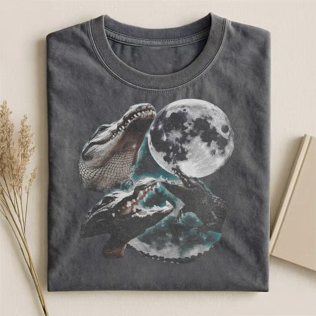 Three Crocodiles Howling At Moon Meme T-shirt