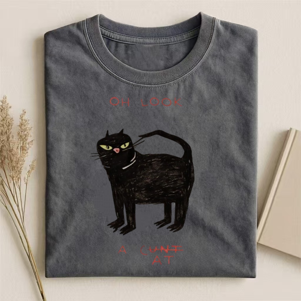 Oh Look Cat Graphic T-shirt