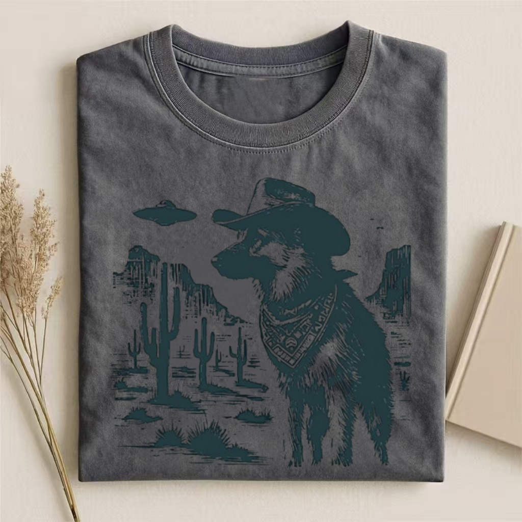 Vintage German Shepherd UFO T-shirt