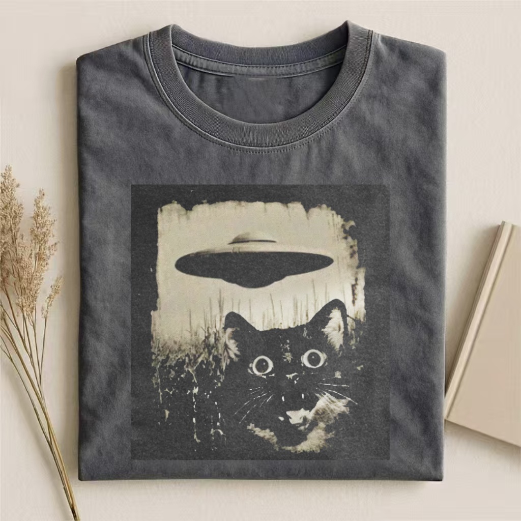 UFO & Cat T-shirt
