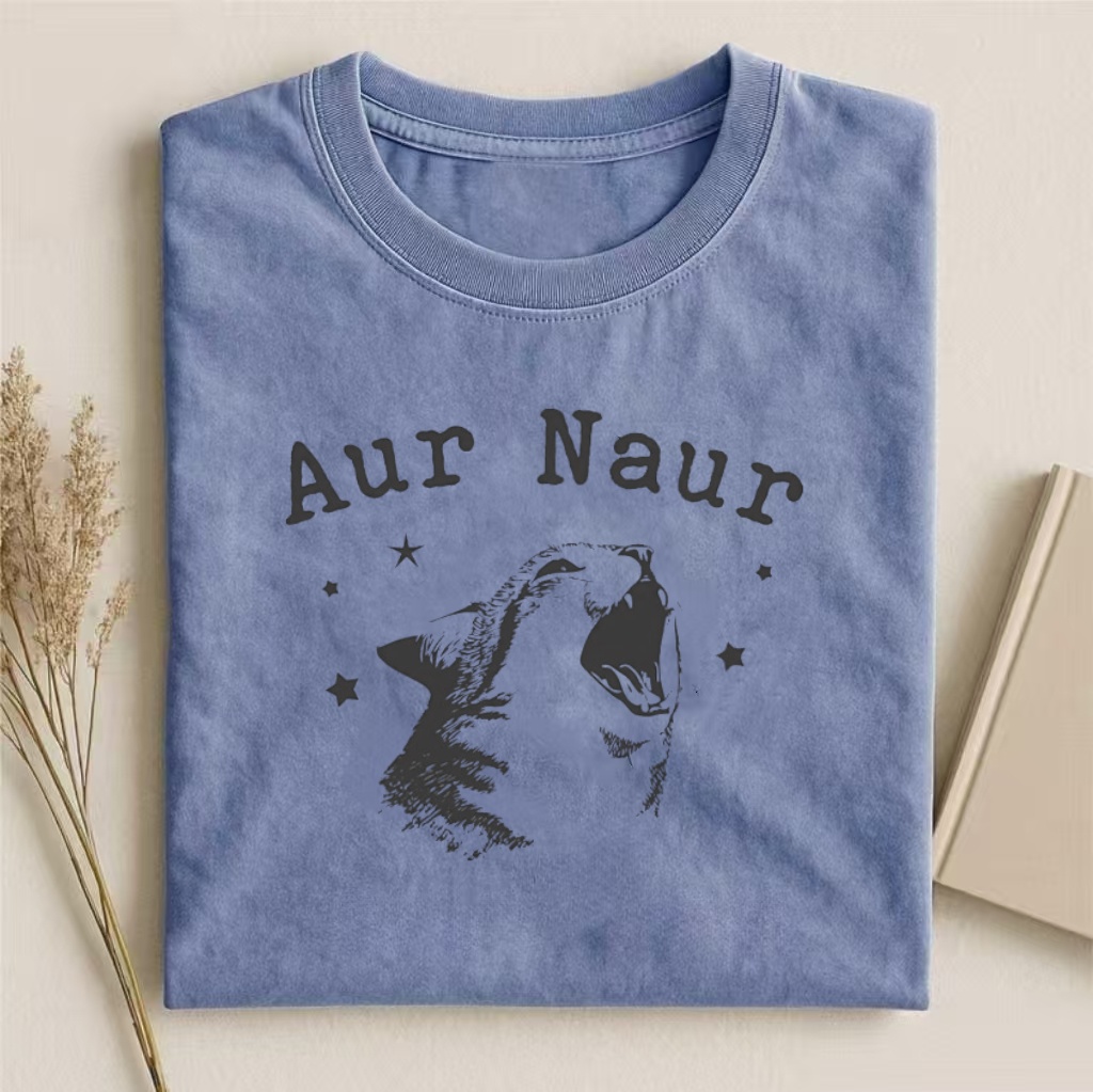 "Aur Naur" Screaming Cat Meme Graphic T-Shirt