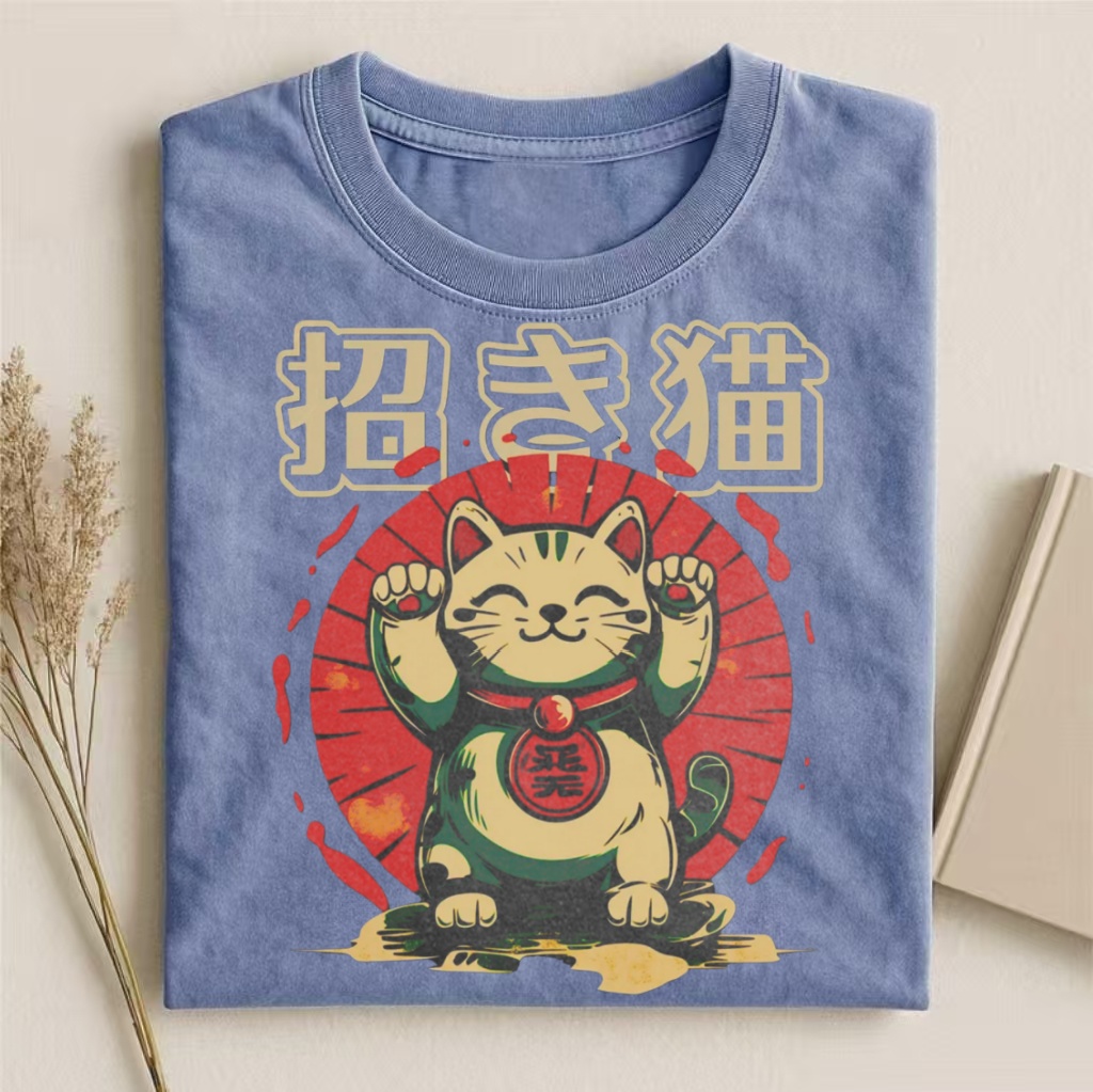 Retro Maneki Neko Lucky Cat T-shirt