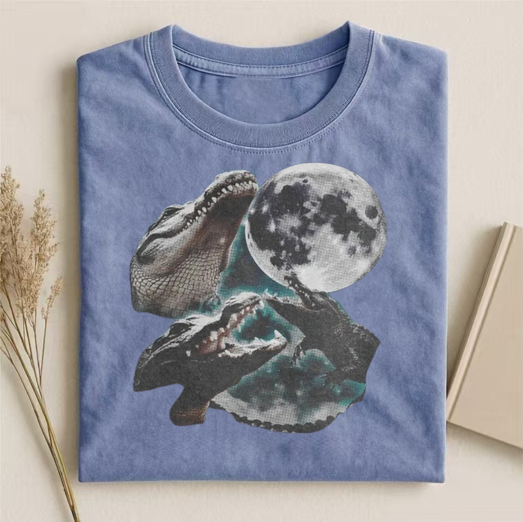 Three Crocodiles Howling At Moon Meme T-shirt