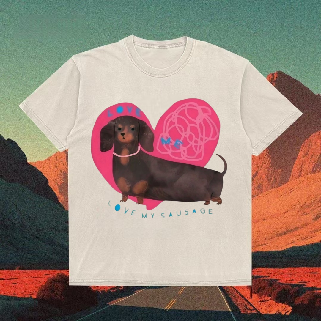 "Love My Sausage" Dachshund Heart T-shirt