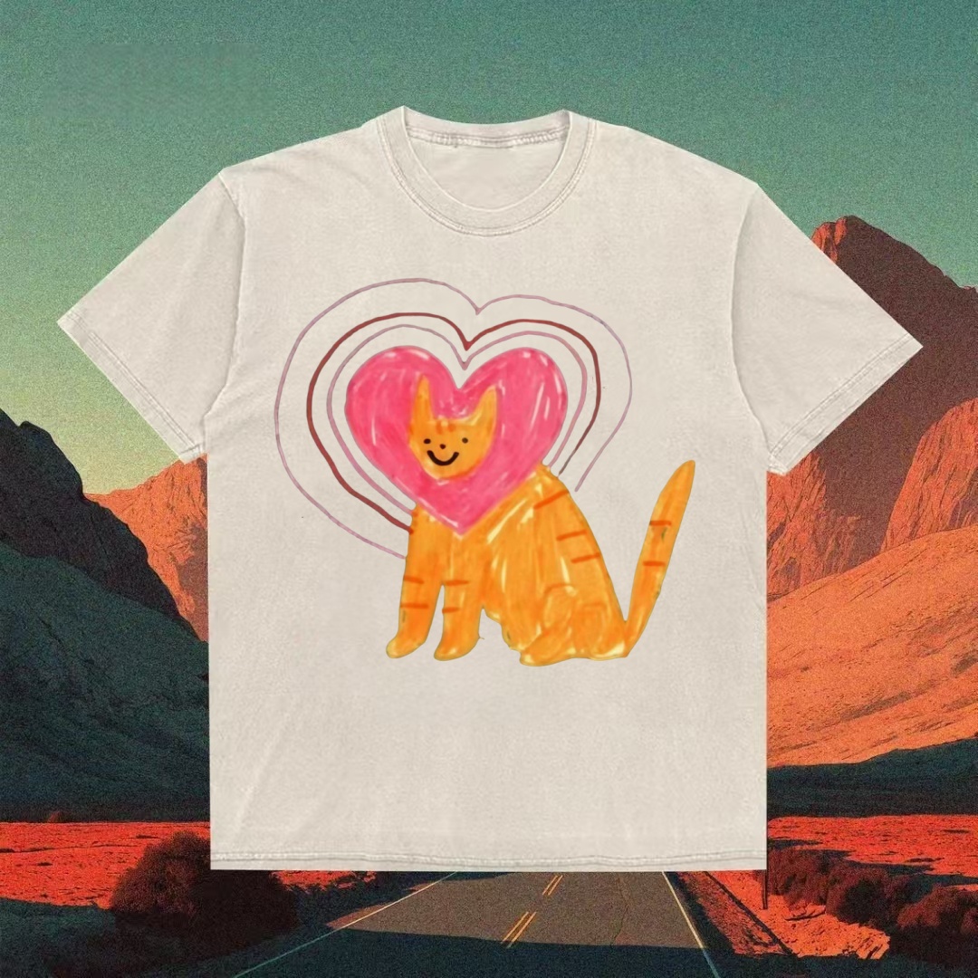 Orange Cat With Heart Doodle Cute T-shirt
