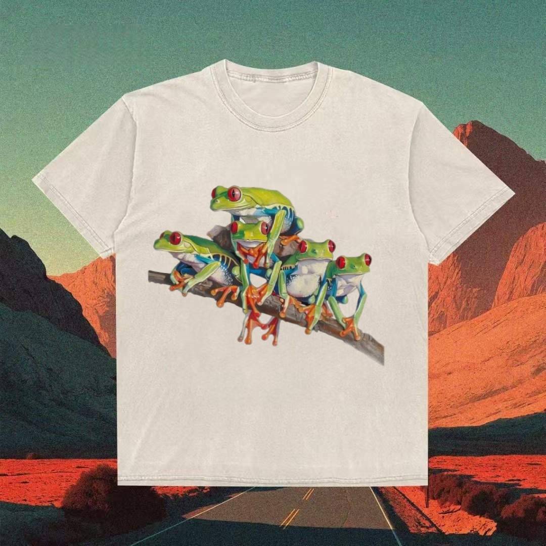 Red-Eyed Tree Frogs On Branch T-shirt