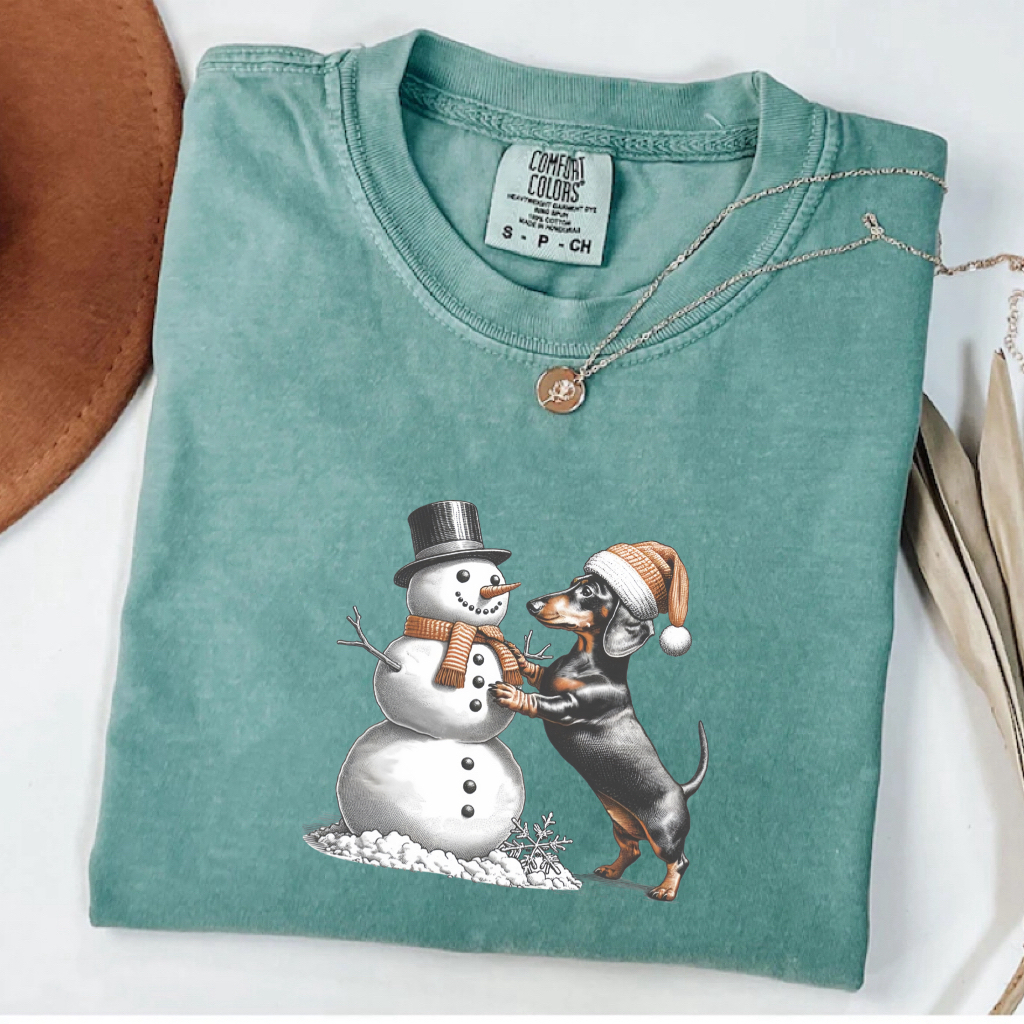 Comfort Color Dachshund Christmas T-shirt