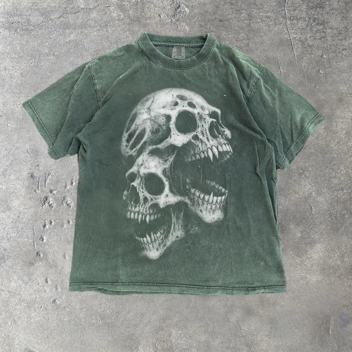 Screaming Skull Vintage 90s Graphic T-Shirt
