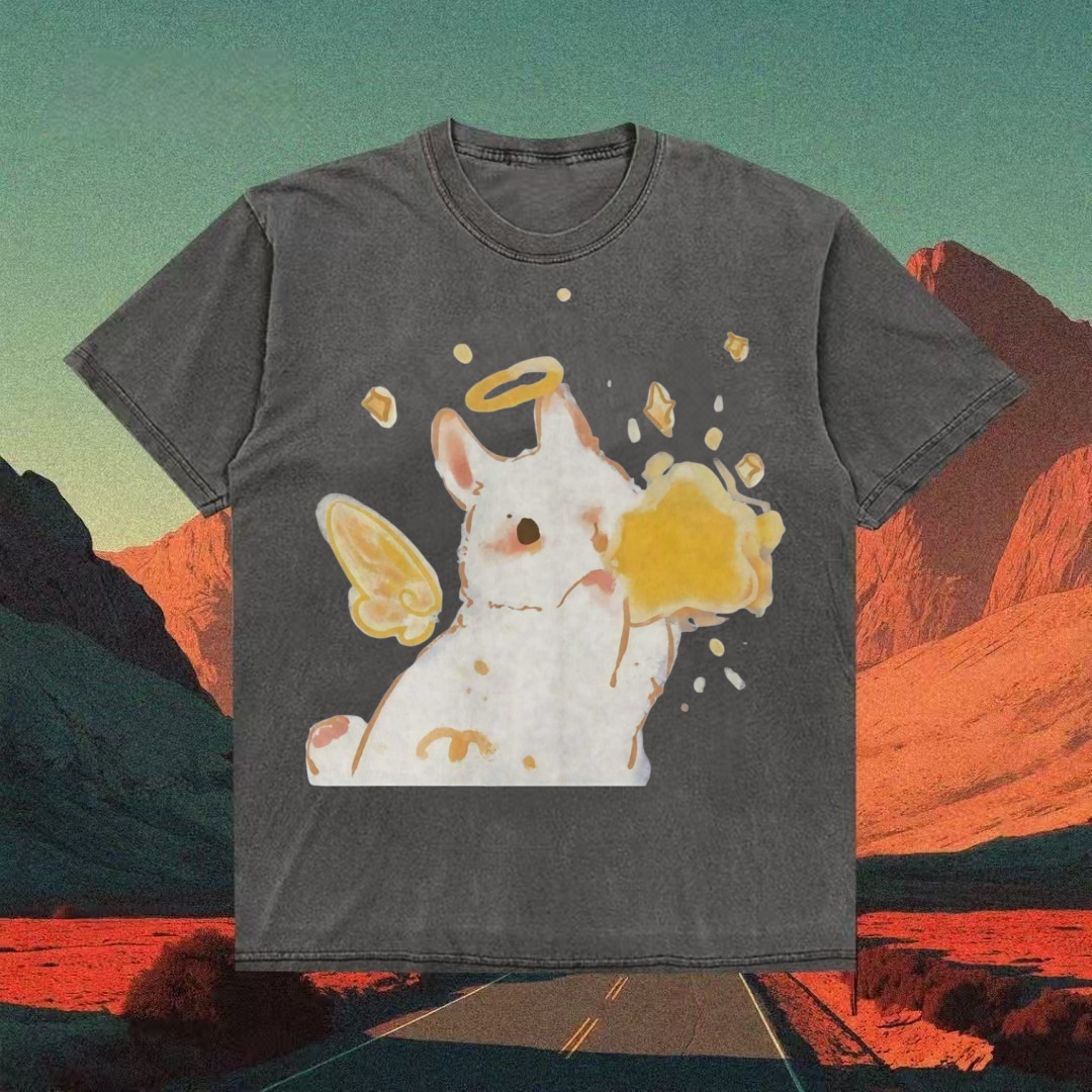 Angel Bunny Eating Star Toast T-shirt
