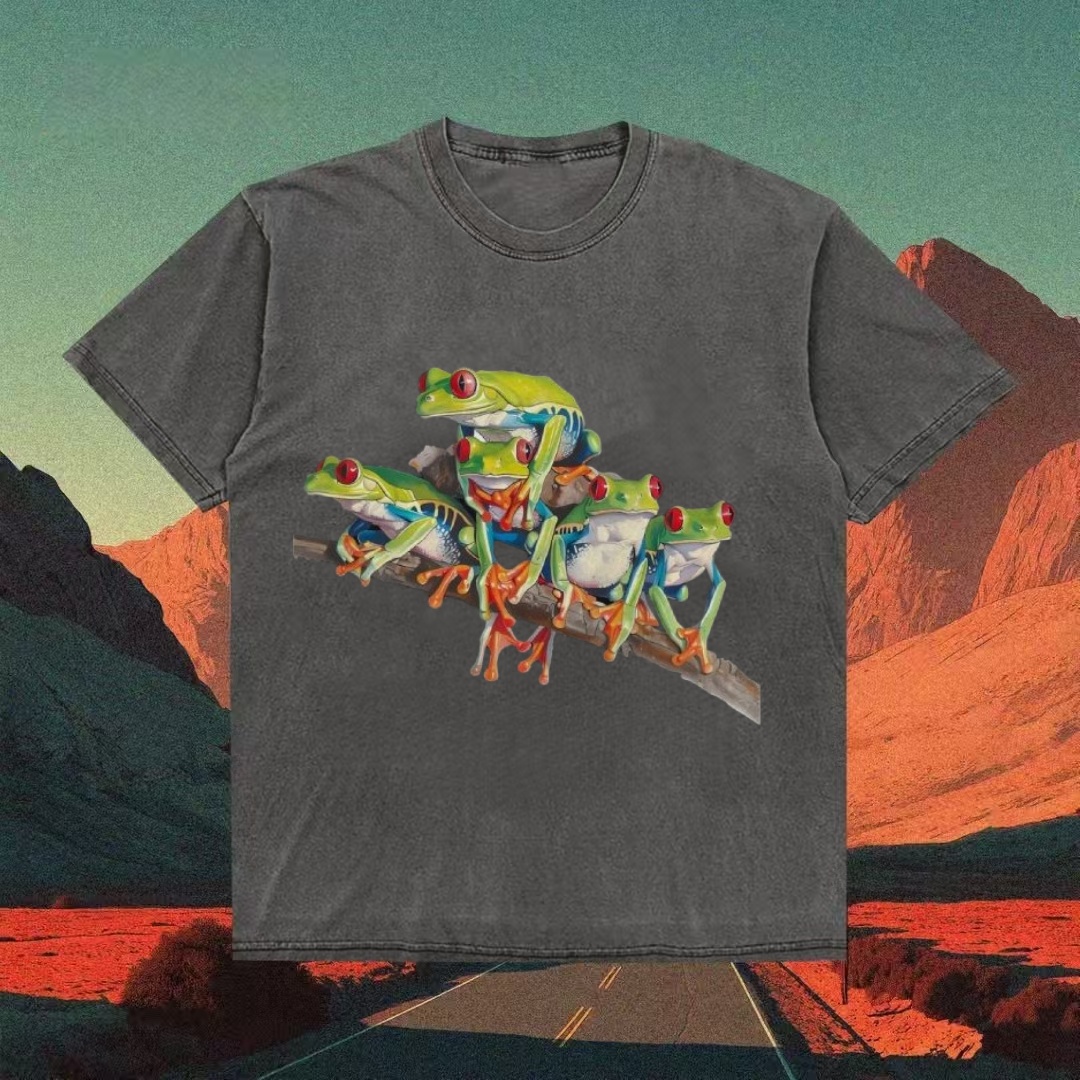 Red-Eyed Tree Frogs On Branch T-shirt