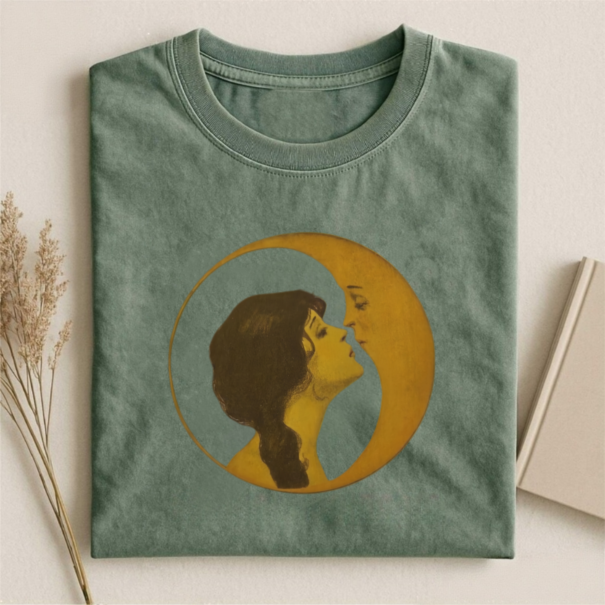 Vintage Illustration Shirt Woman Kissing Moon T-shirt