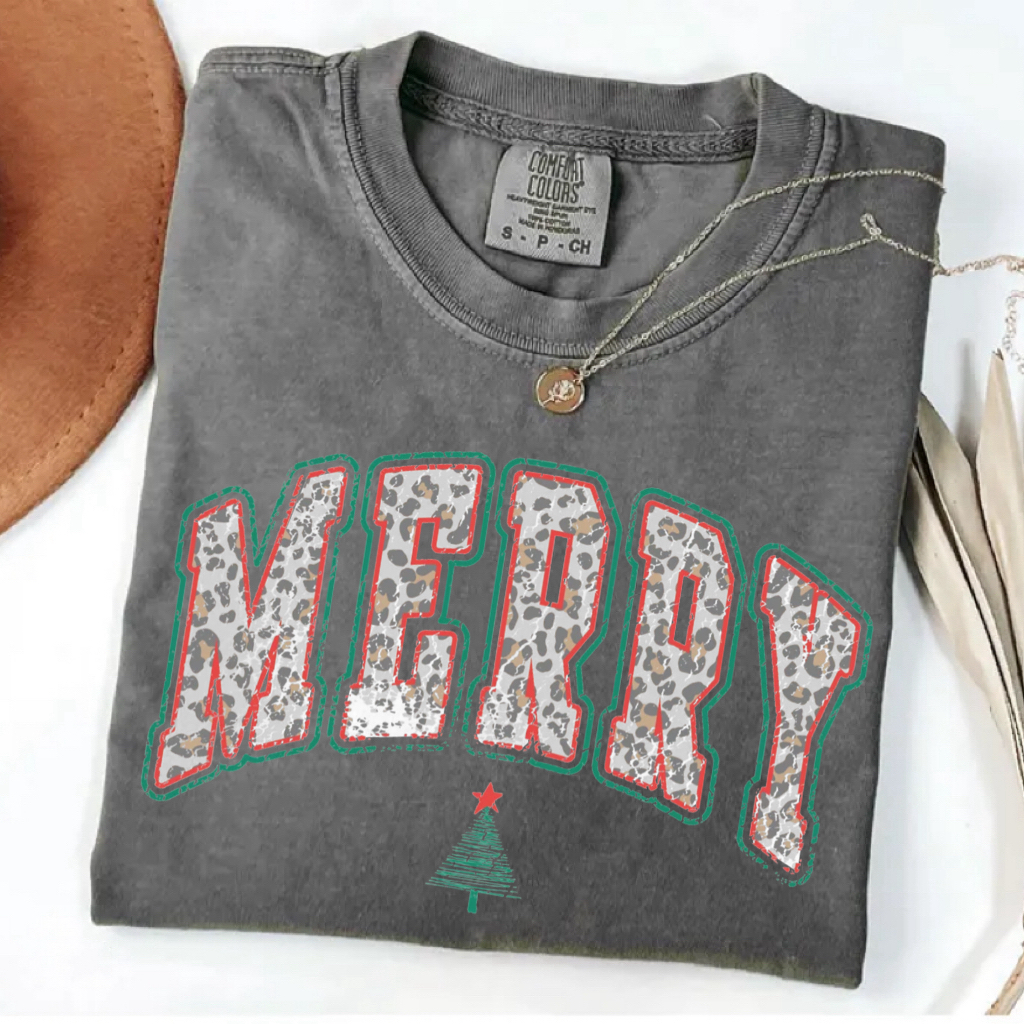 Retro Leopard Merry Christmas T-shirt