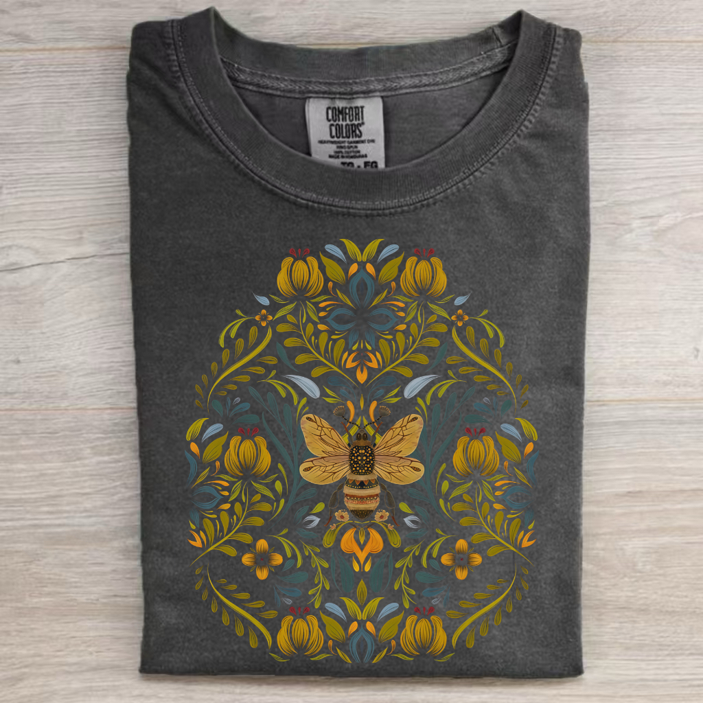 Vintage Folk Art Bee T-shirt