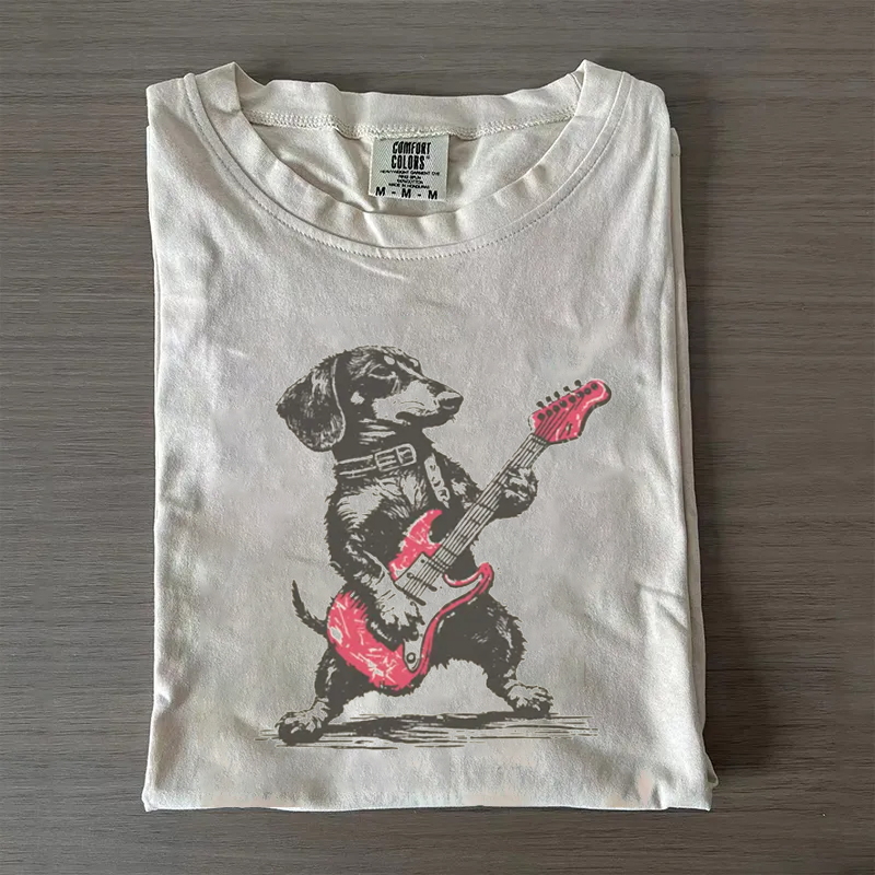 Vintage Dachshund Weenie Playing Guitar T-shirt