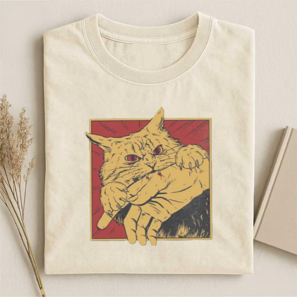 Vintage Cat Bite T-shirt