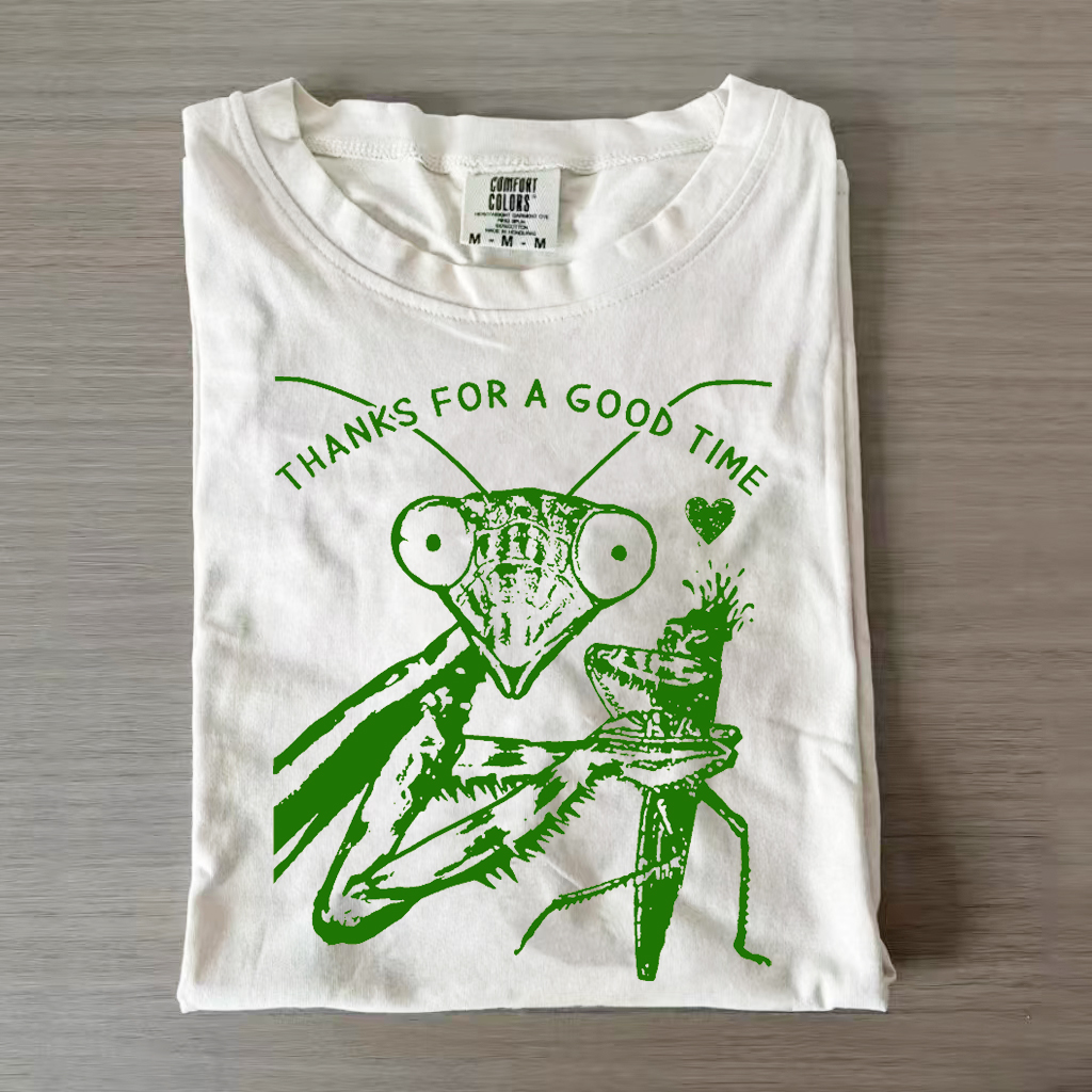 Funny Praying Mantis Cute Insect T-shirt