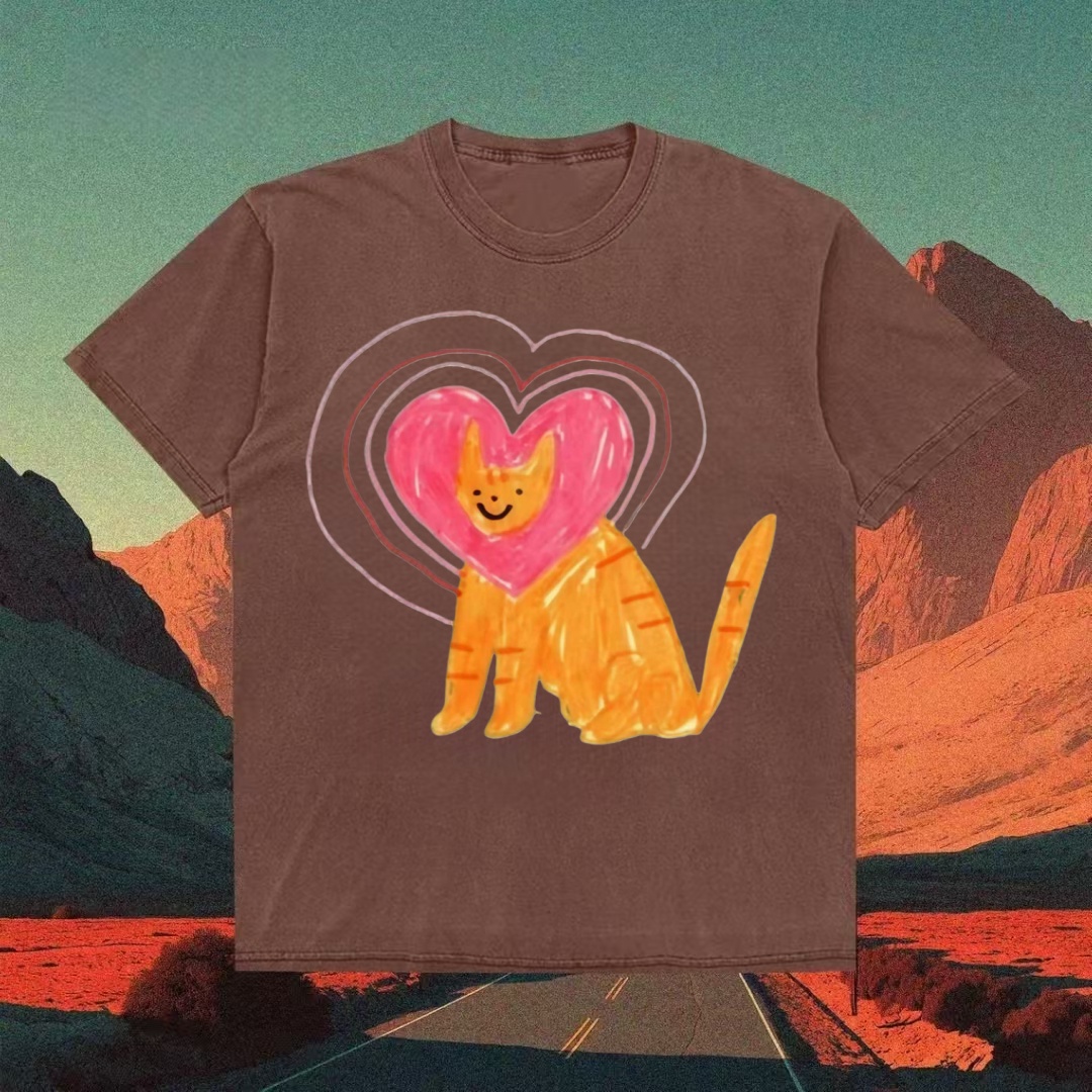 Orange Cat With Heart Doodle Cute T-shirt