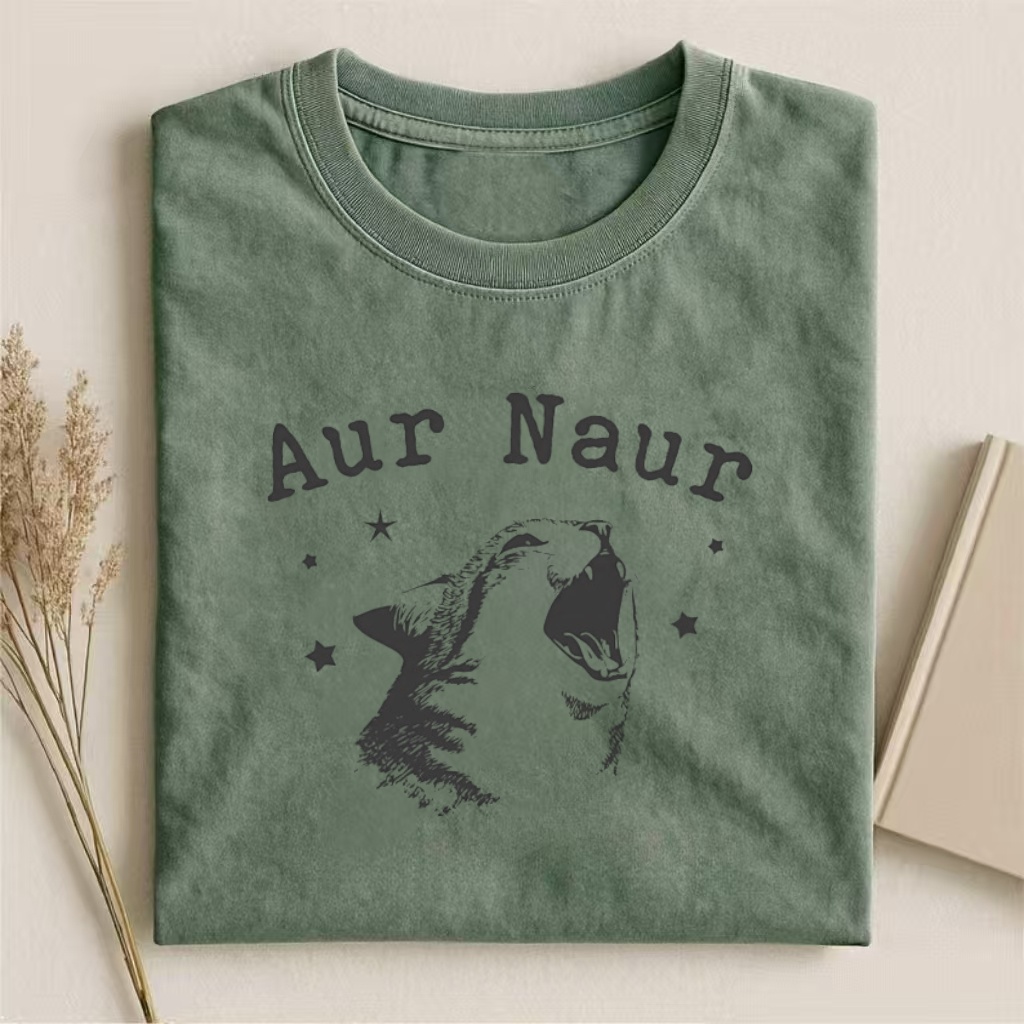 "Aur Naur" Screaming Cat Meme Graphic T-Shirt