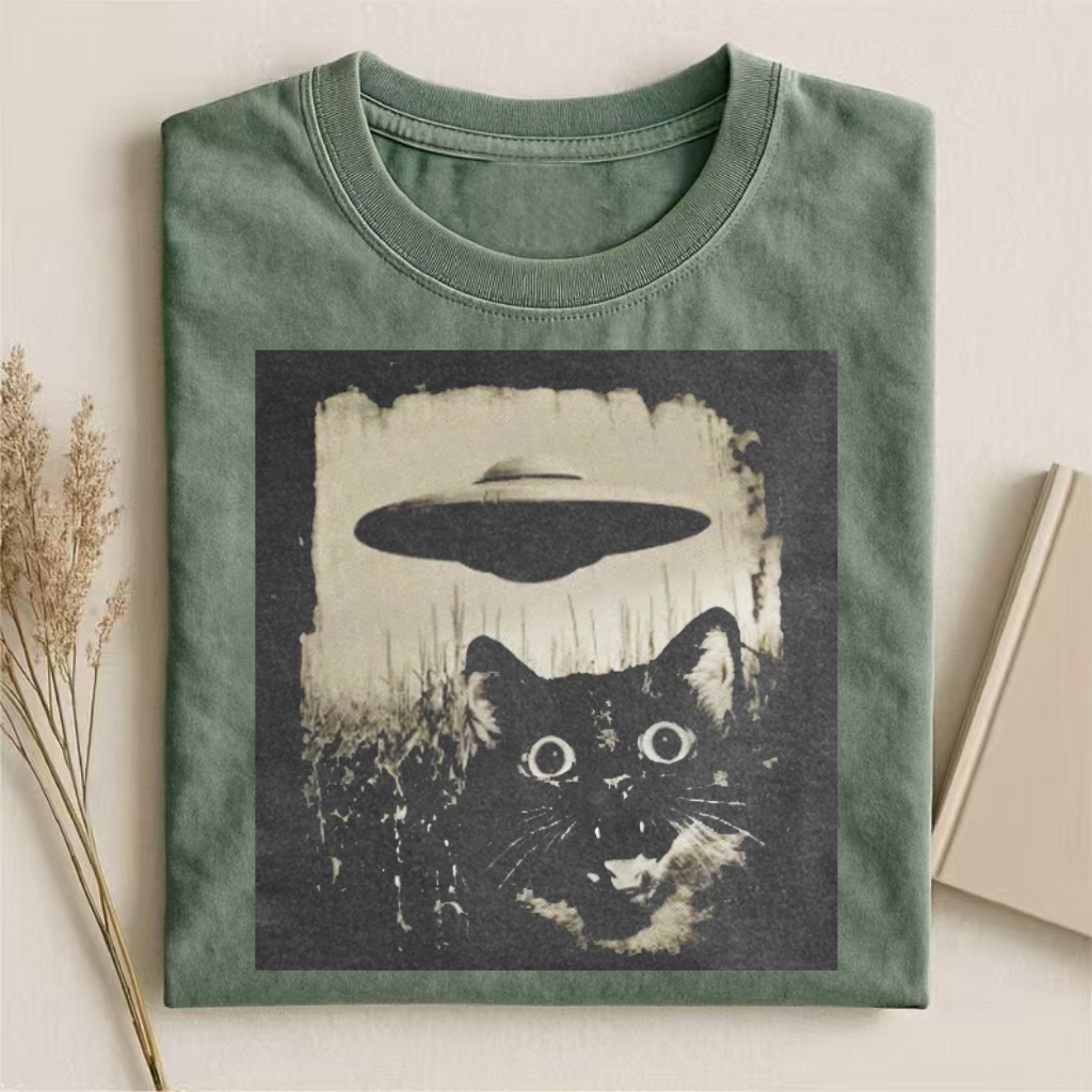 UFO & Cat T-shirt