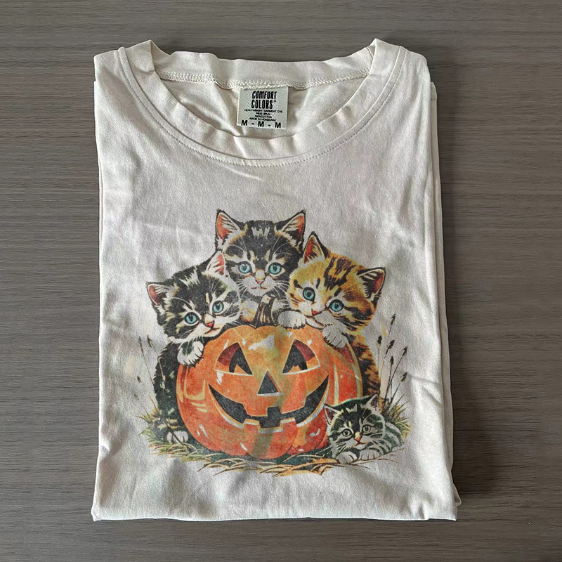 Vintage 90s Cat Halloween T-shirt