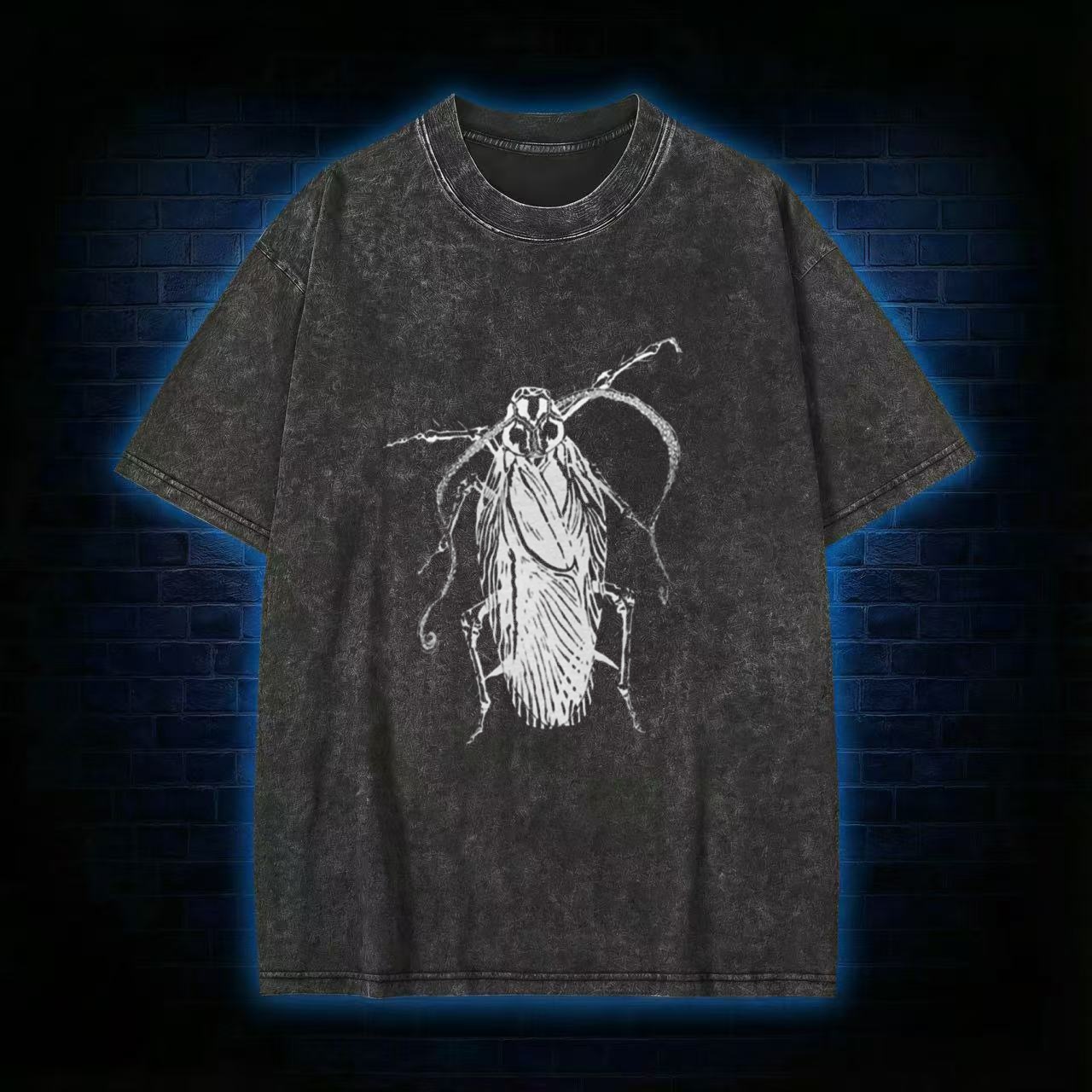 Creepy Roach Washed T-shirt