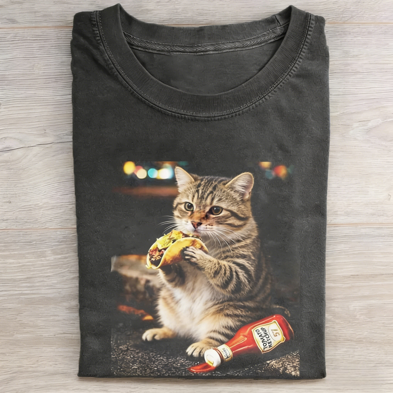 Kitten Eating Tacos T-Shirt