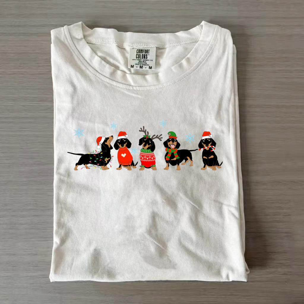 Dachshund Christmas T-shirt